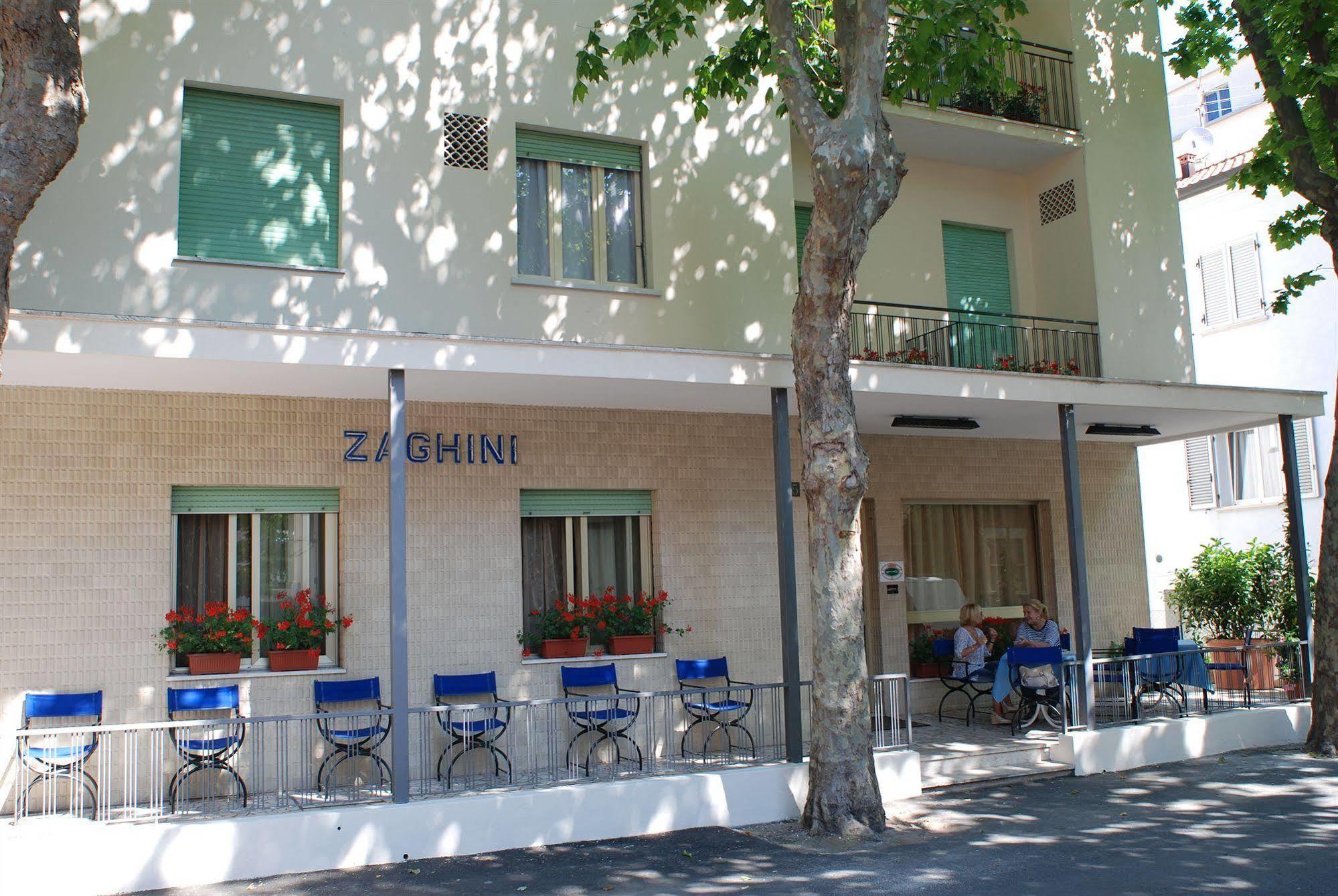 Hotel Zaghini Rímini Exterior foto